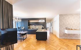TIP! Design trifft Lage 120 qm Premium Apartment